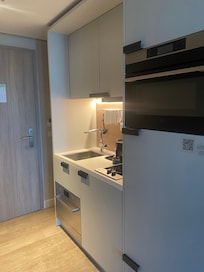 Kitchenette with laundry