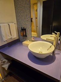 Outdated...sink was cracked