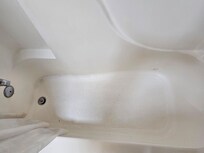 Dirty and cracked tub