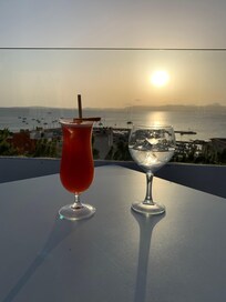 Vue imprenable du Sky bar au 10 eme étage