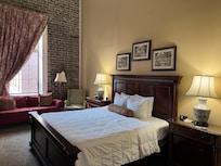 Nice room!