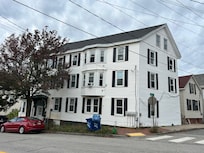 We stayed in apartment on 2nd floor