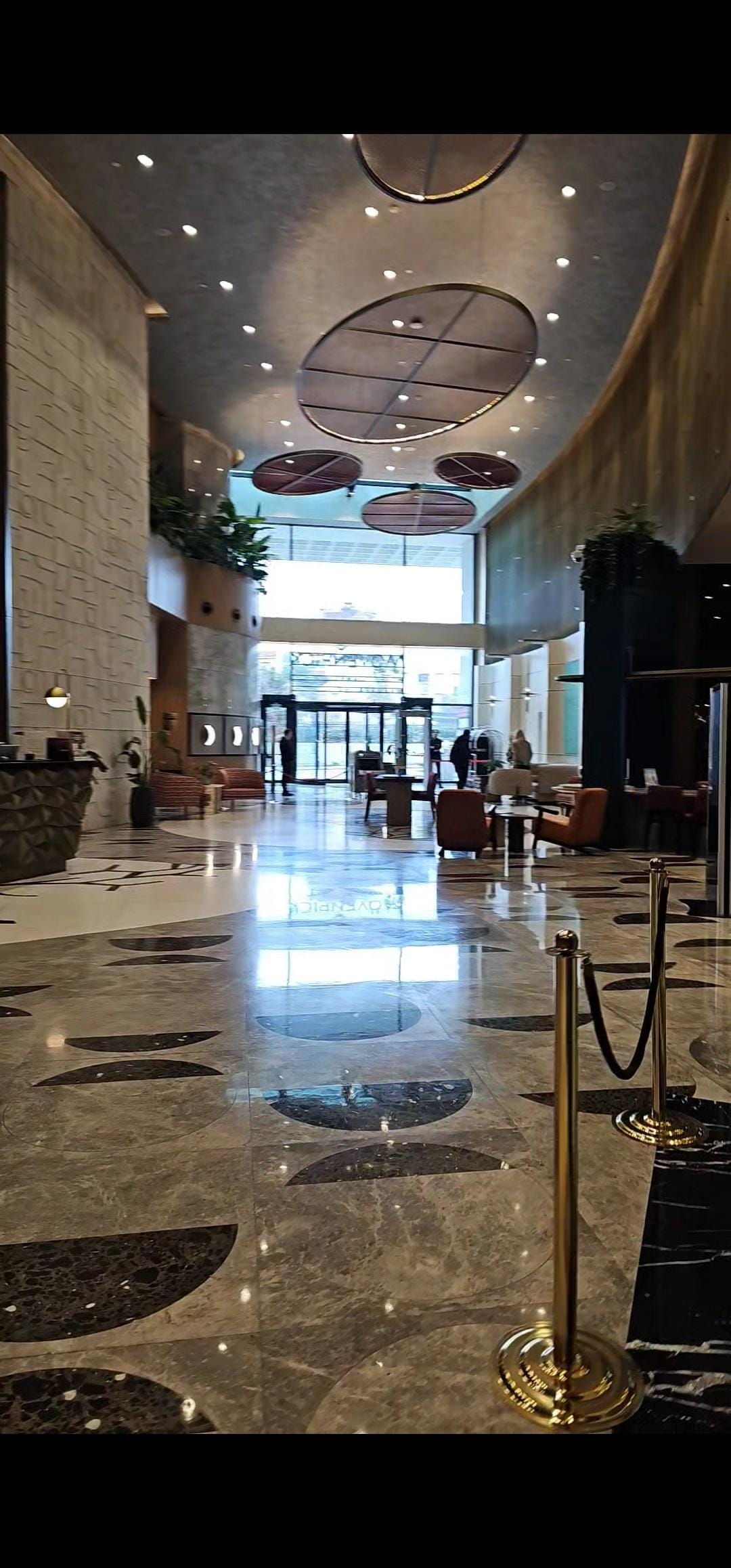 The reception( lobby)