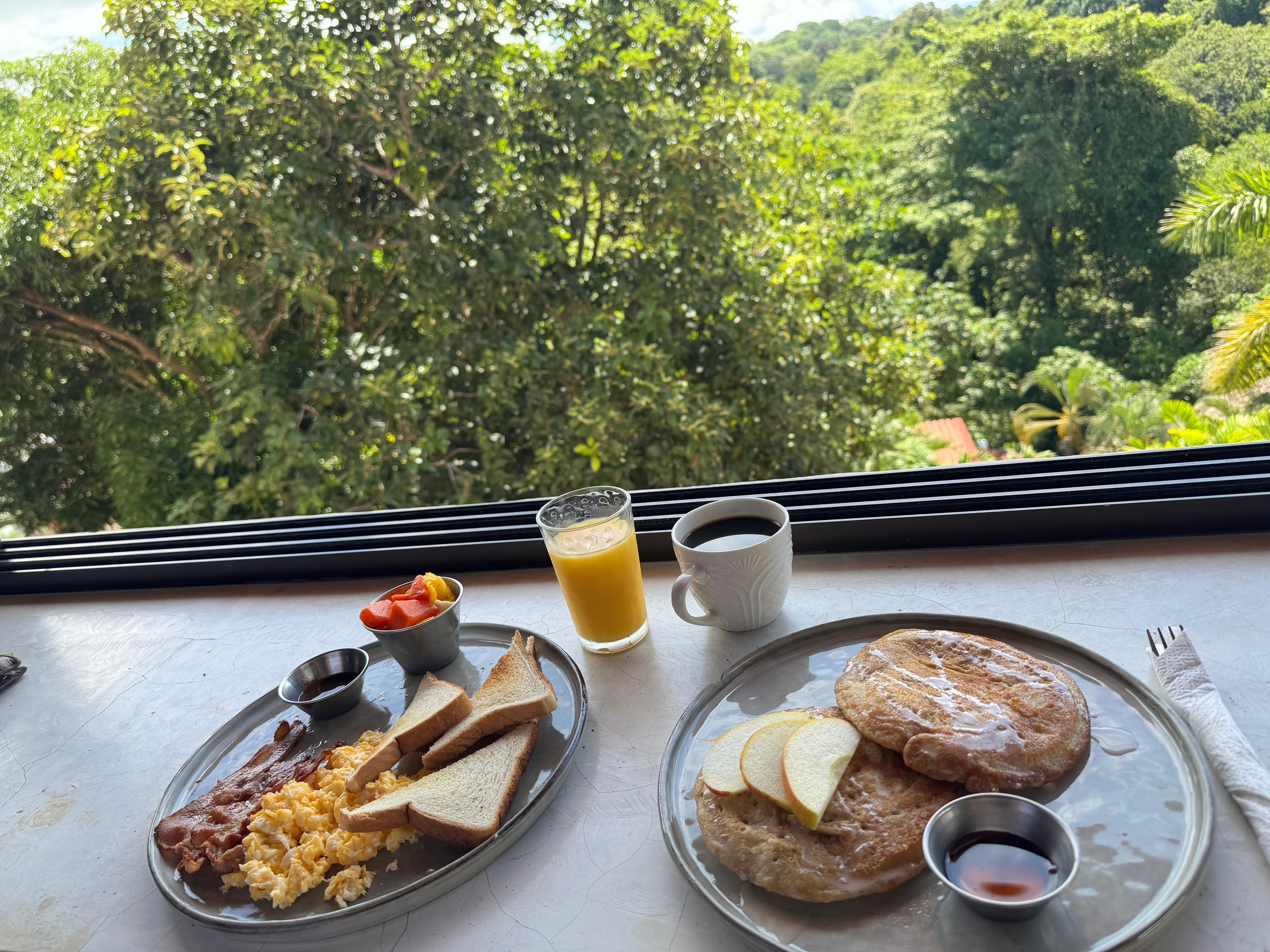 Delicioso breakfast and restaurant 