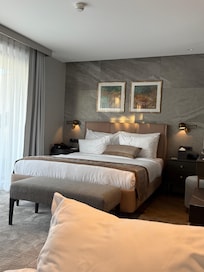 Blue Mosque Suite, Lovely room, beautiful decor, spacious, well thought out to easily accommodate 4 people, perfect in every way.