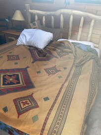 Main bed
