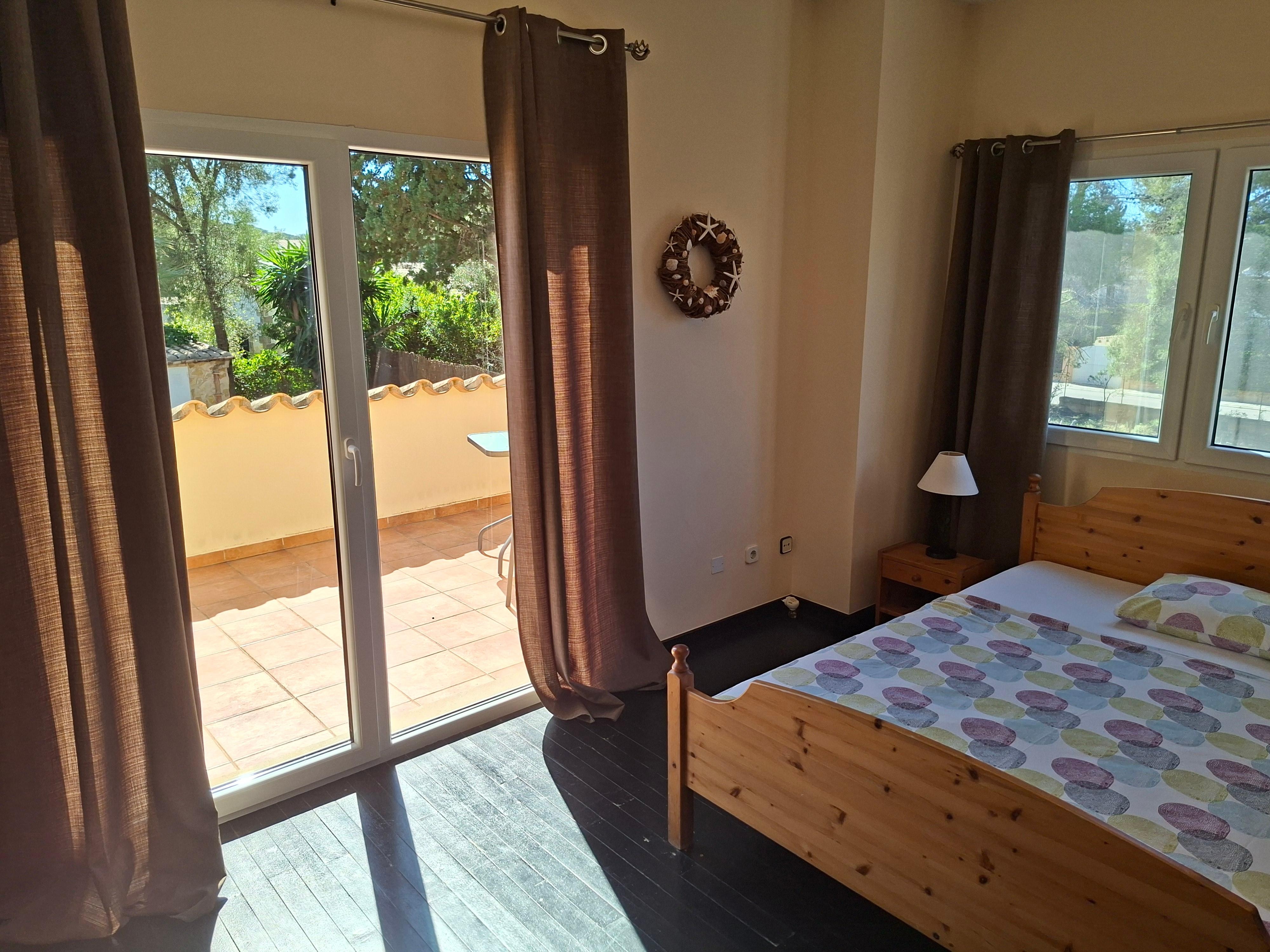 Tolle kleine Studiowohnung mit eigenem Zugang.