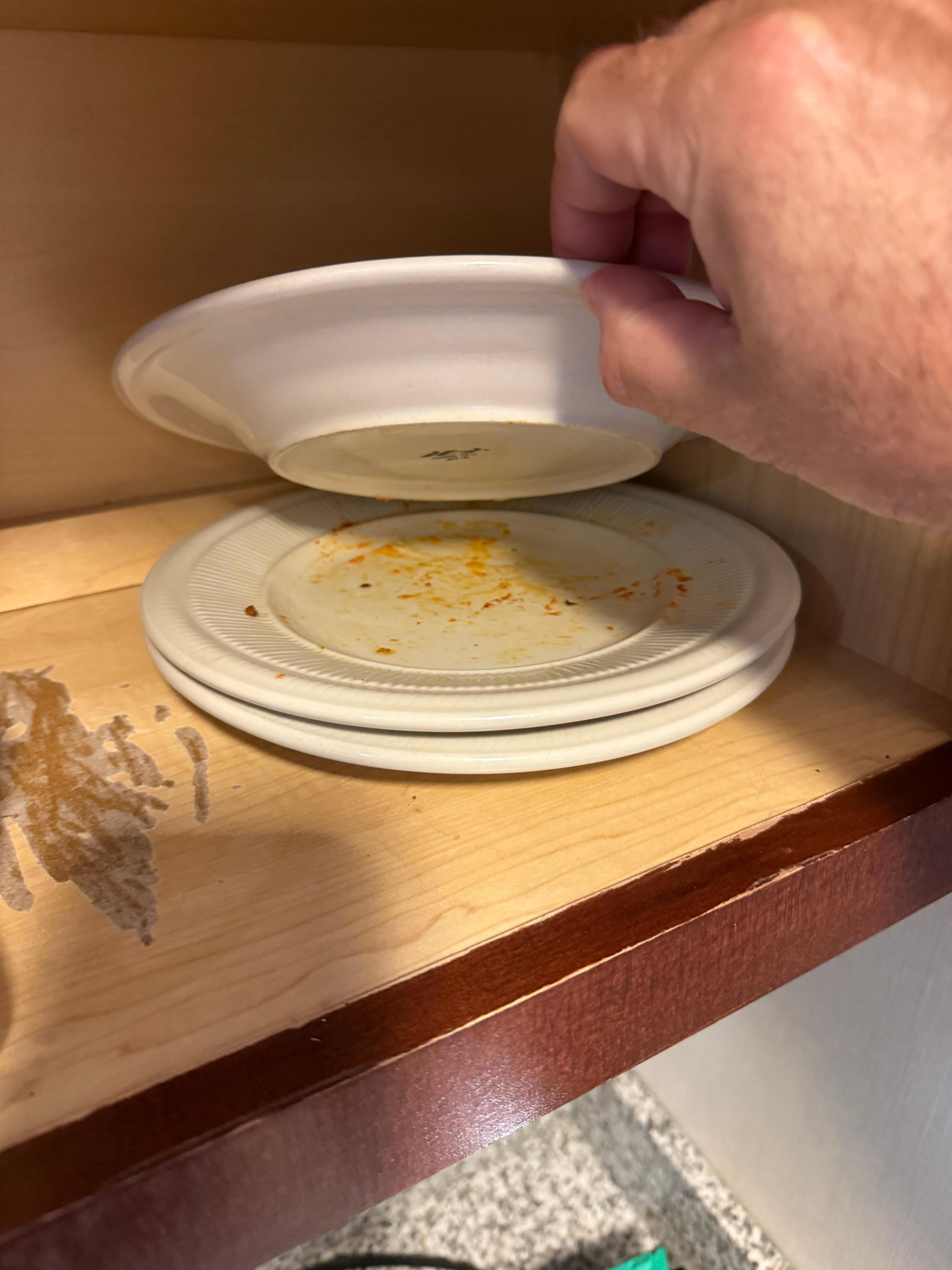Dirty plates