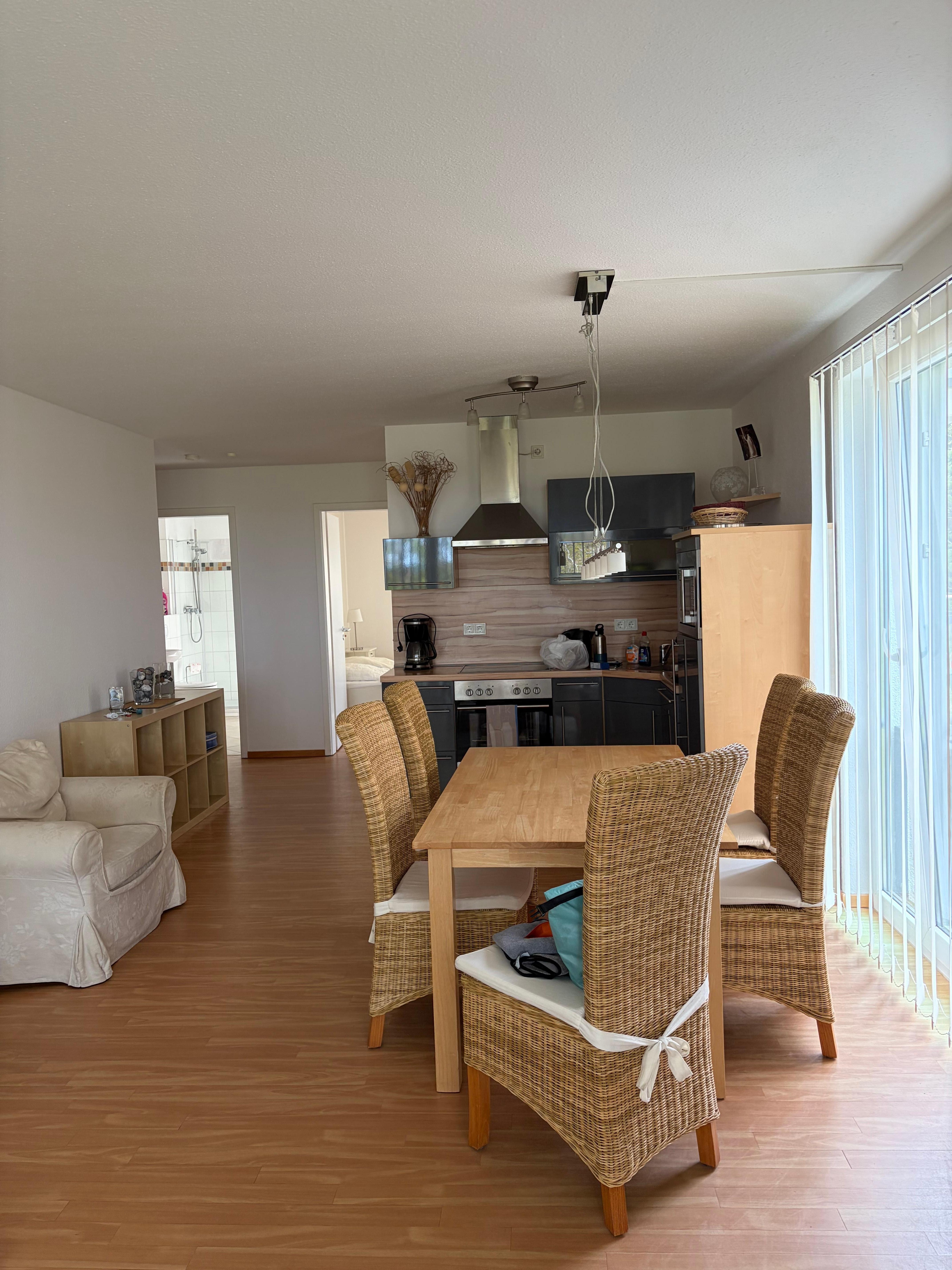 Wohnzimmer/ Küche 
