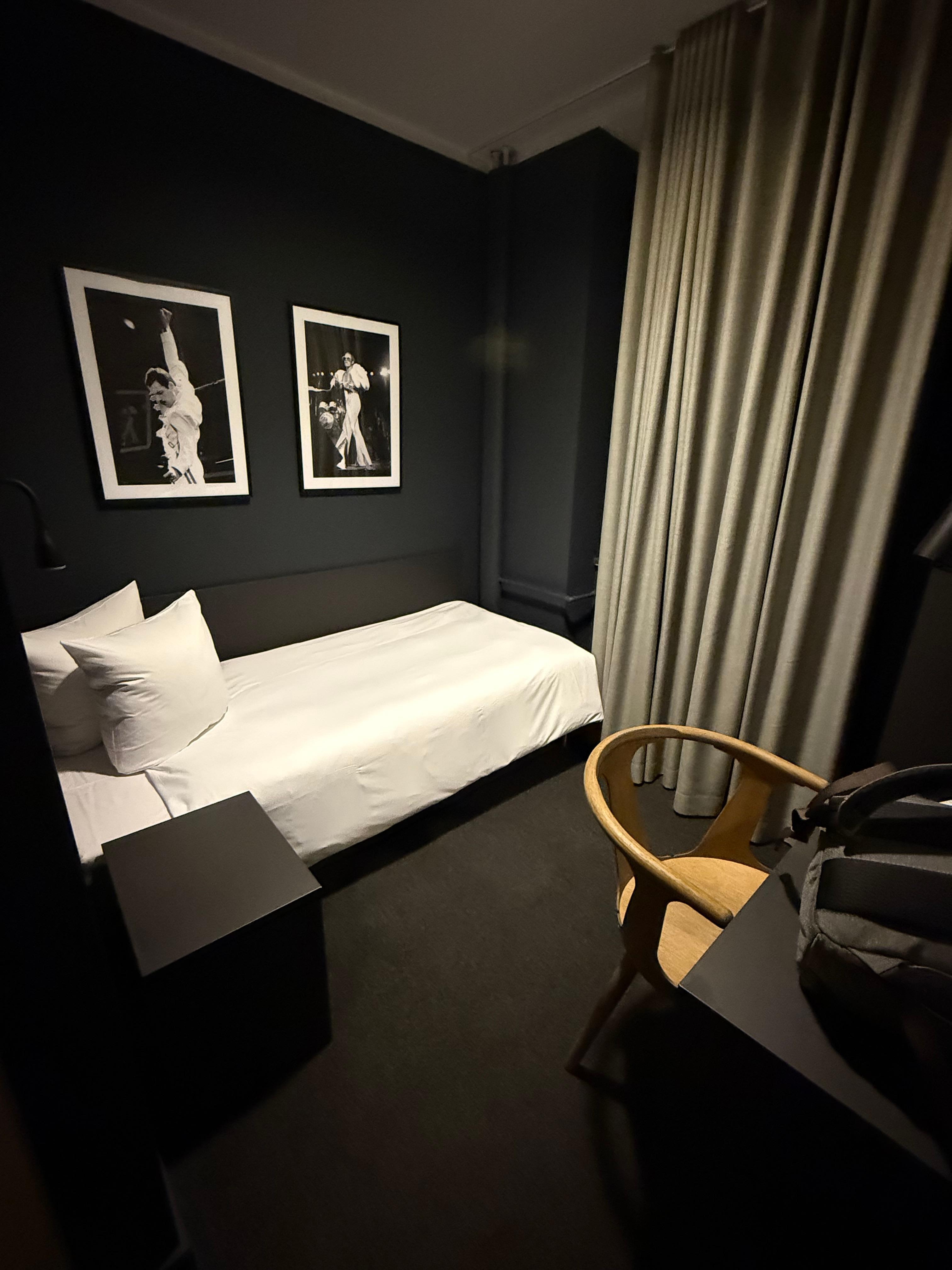 Hôtel Maritime single room
