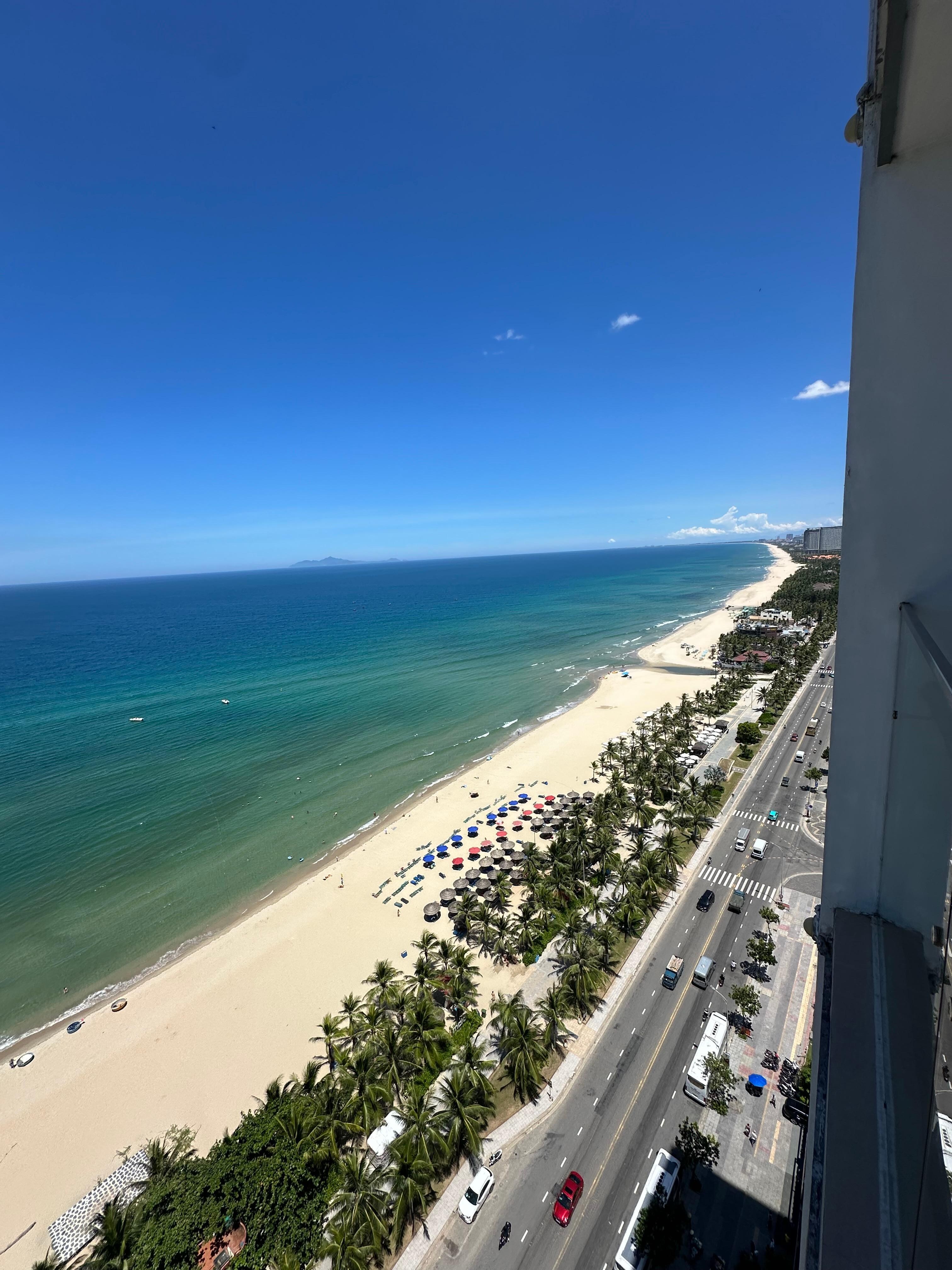 Ocean side view from the right side of the front balcony , 21st floor