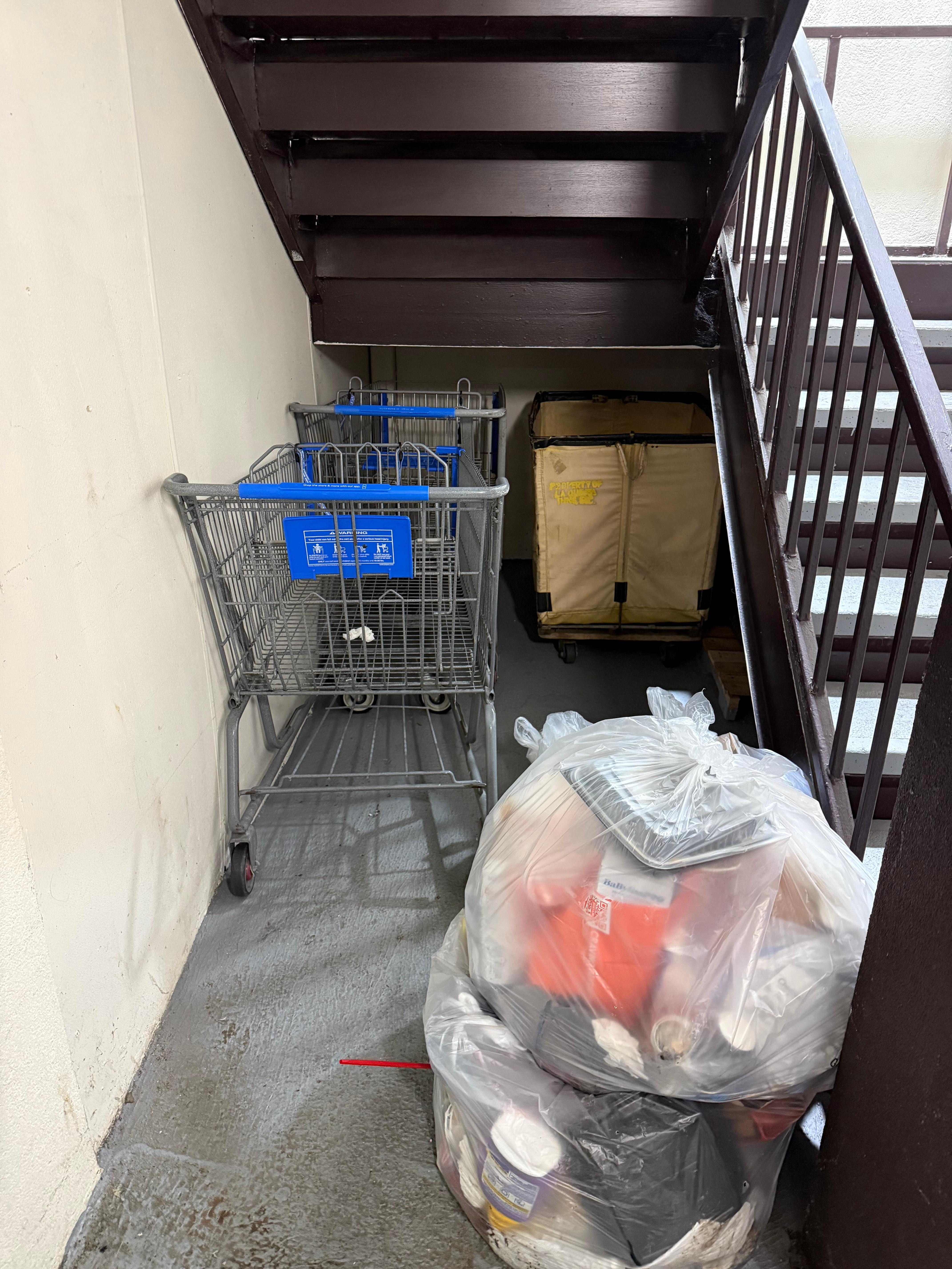 On the way to the front desk from our room