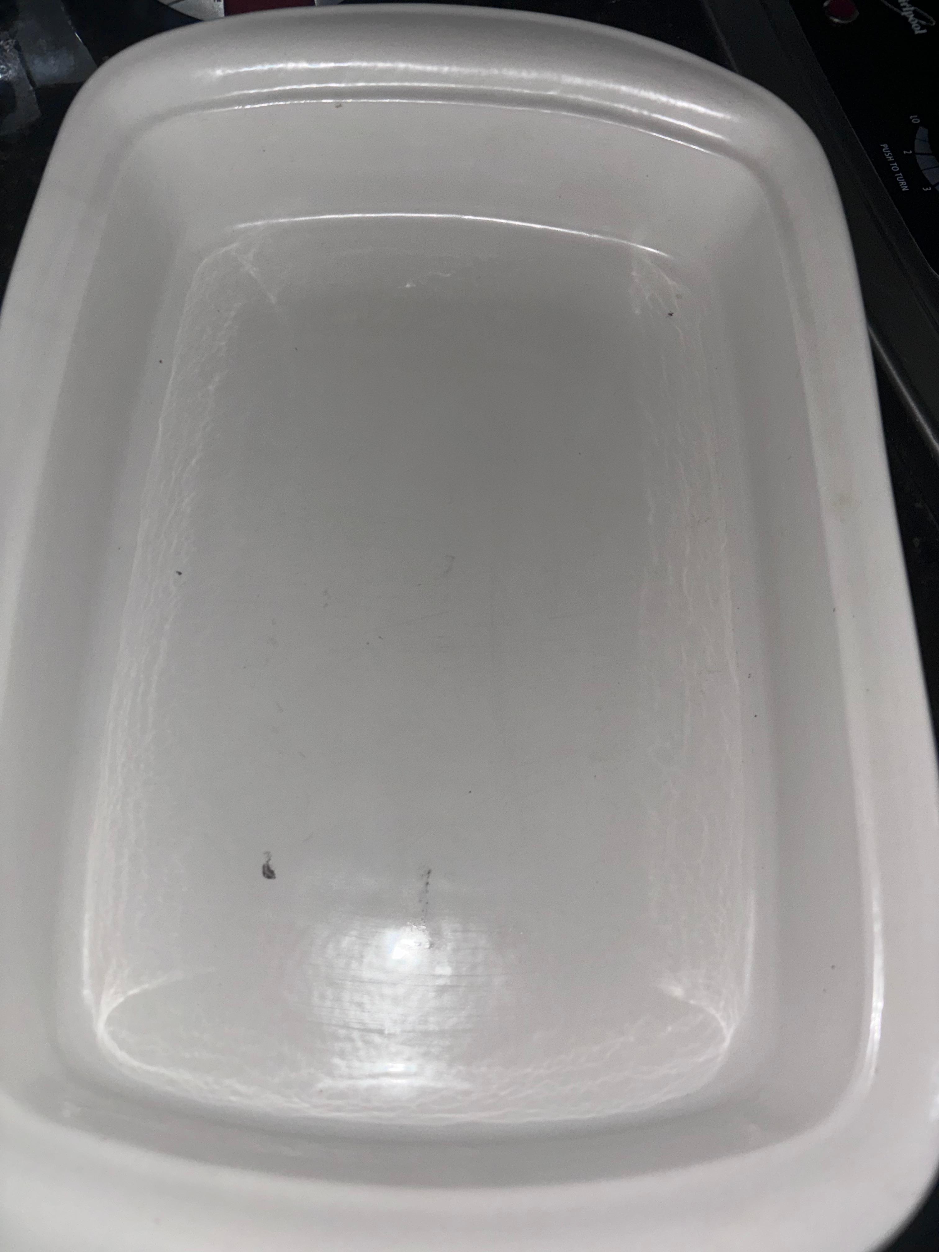 Black spots (dirt??) in the glassware 