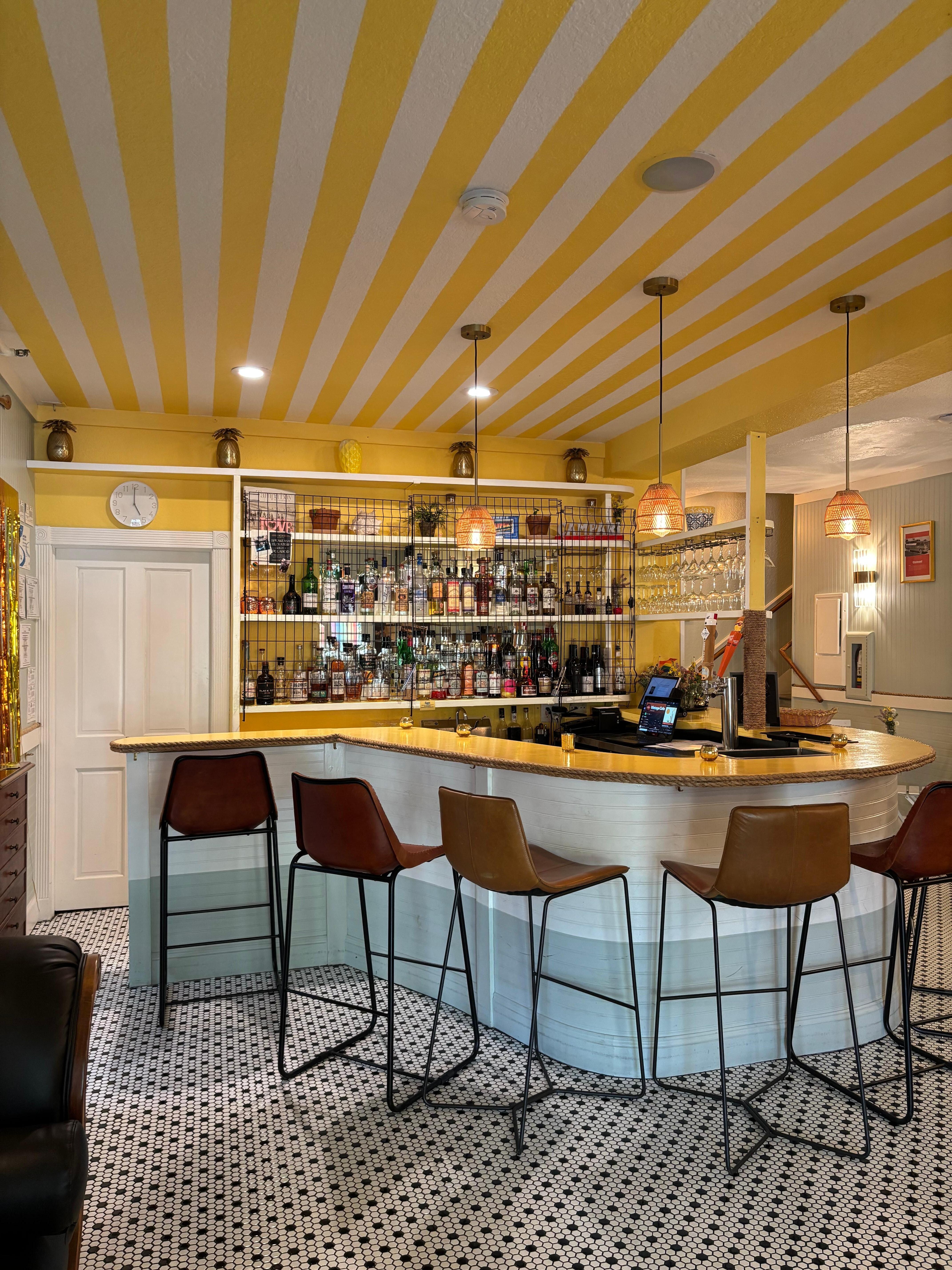 Lobby Bar