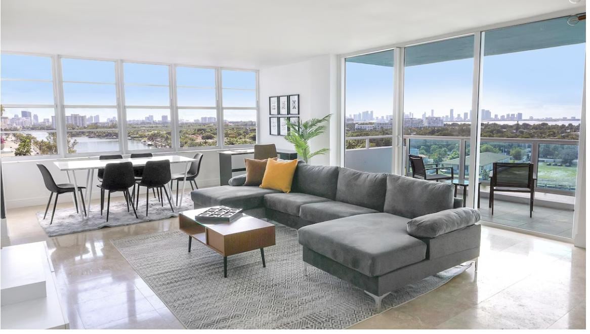 This is the picture from the description