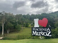 We took a day trip to Hacienda Muñoz
