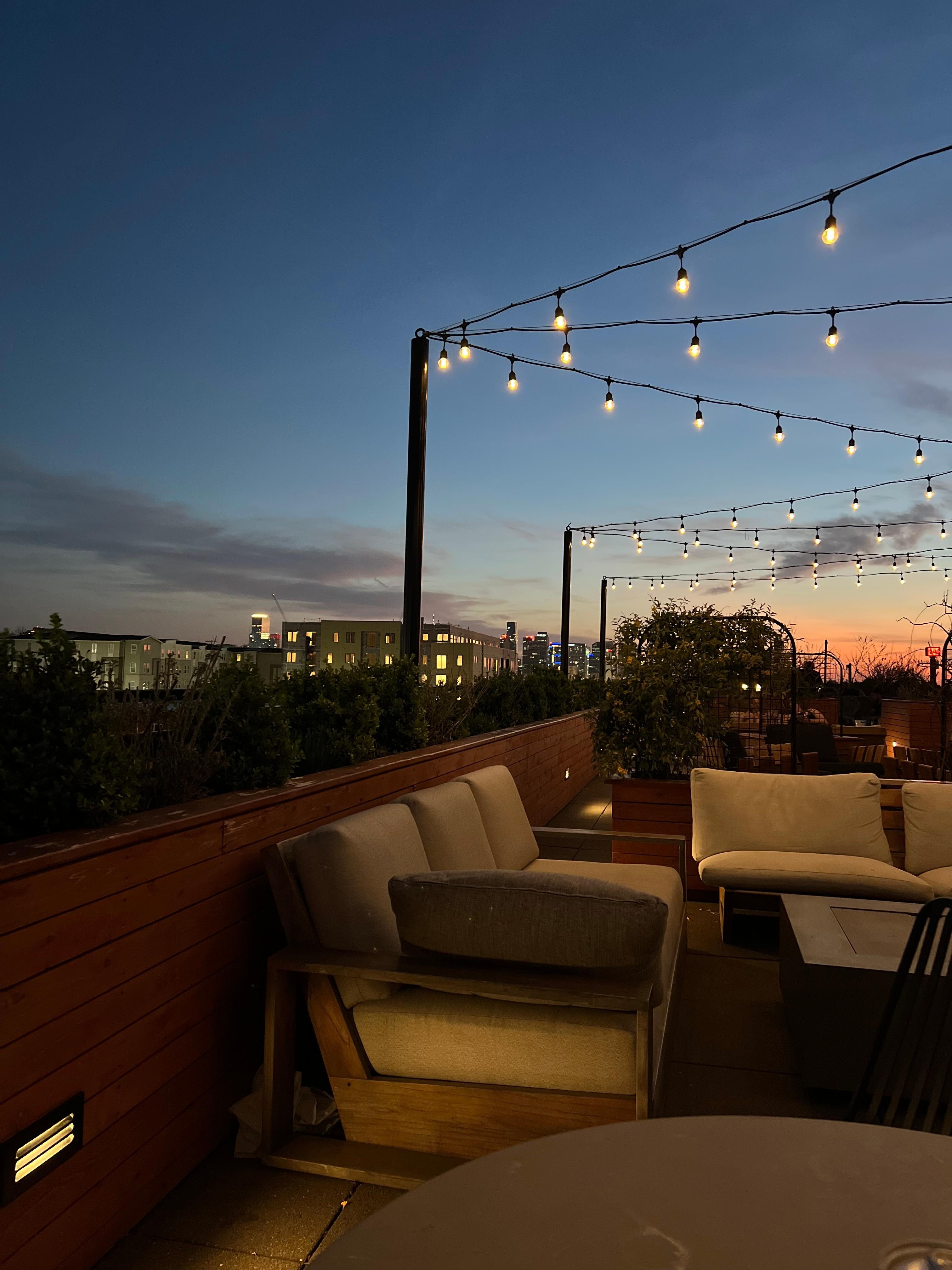 Roof top bar