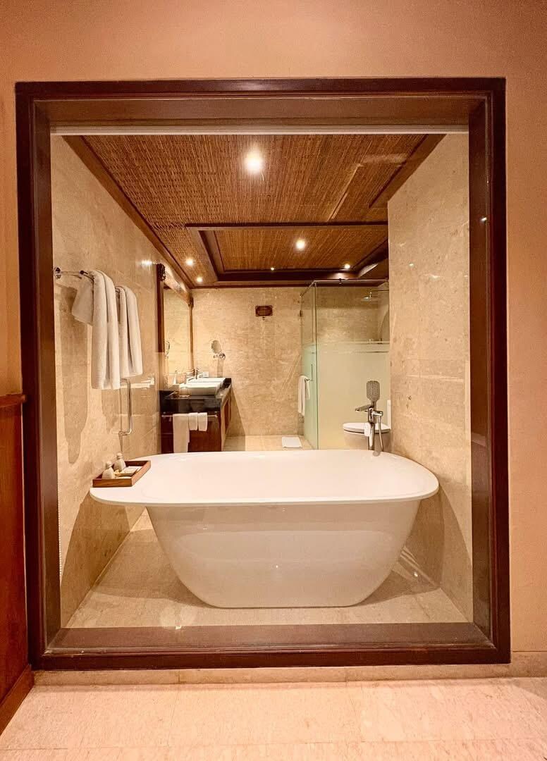 Gorgeous bathroom 