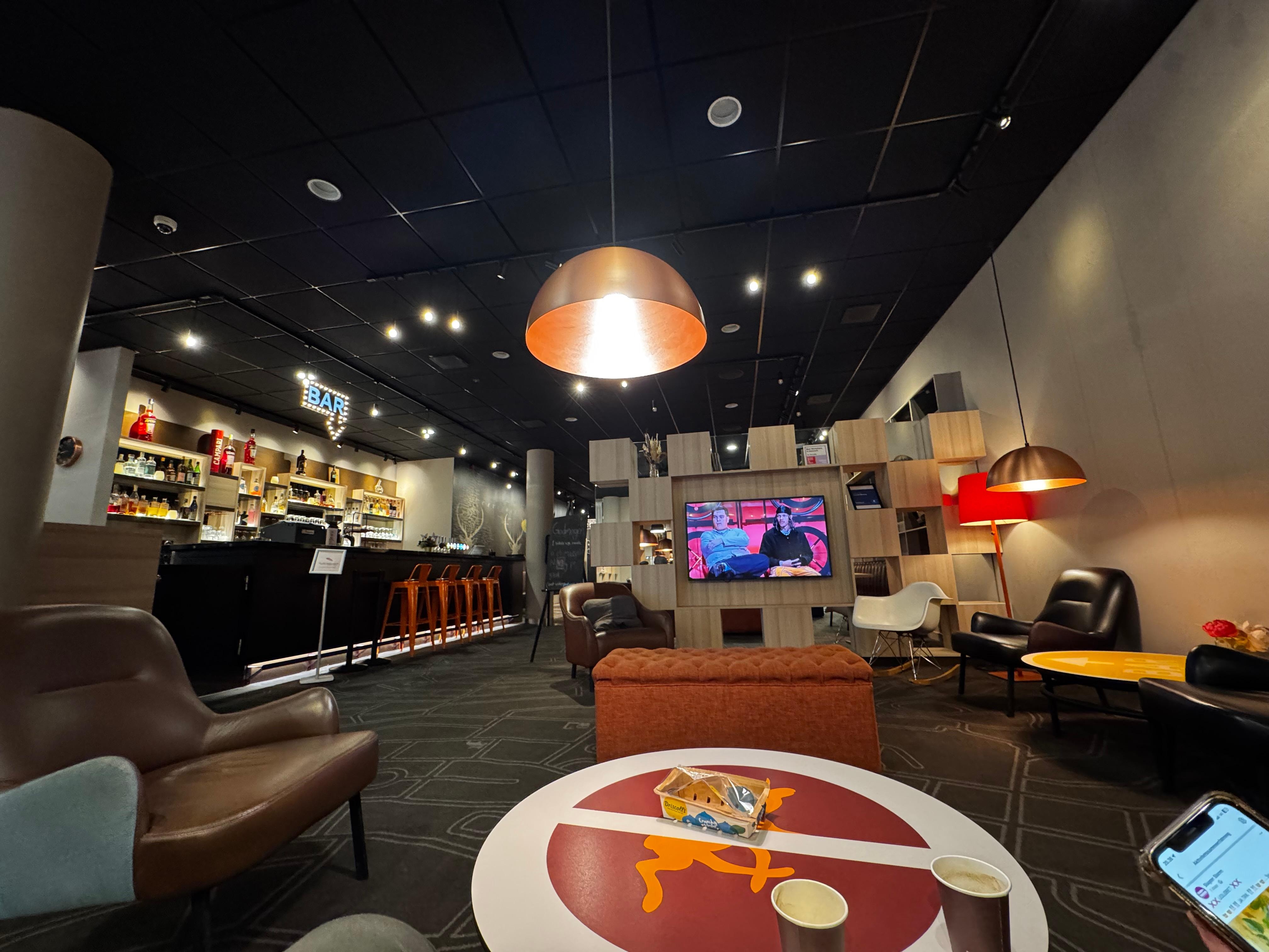 Hyggeligt bar område.