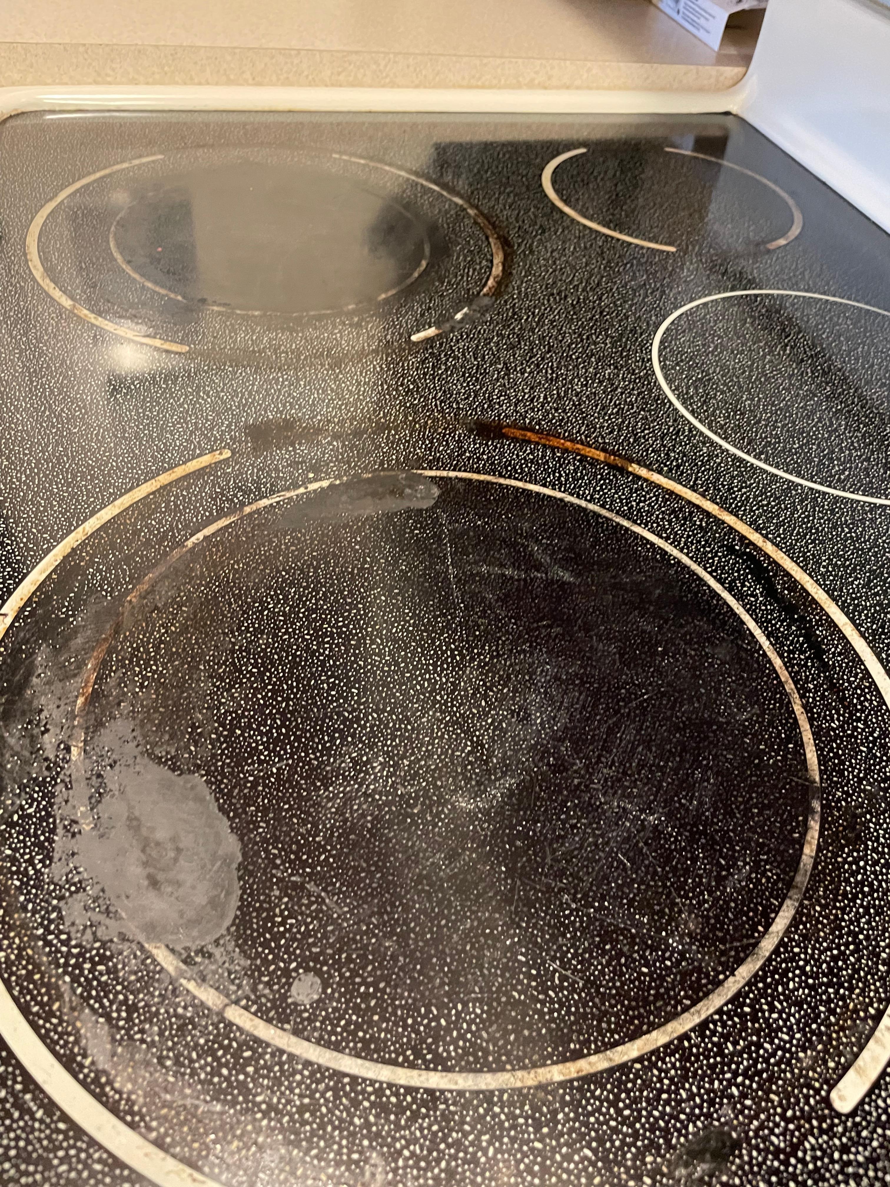 Stove pretty dirty plus lots of old food left in fridge 