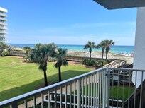 Mainsail 213 views from balcony