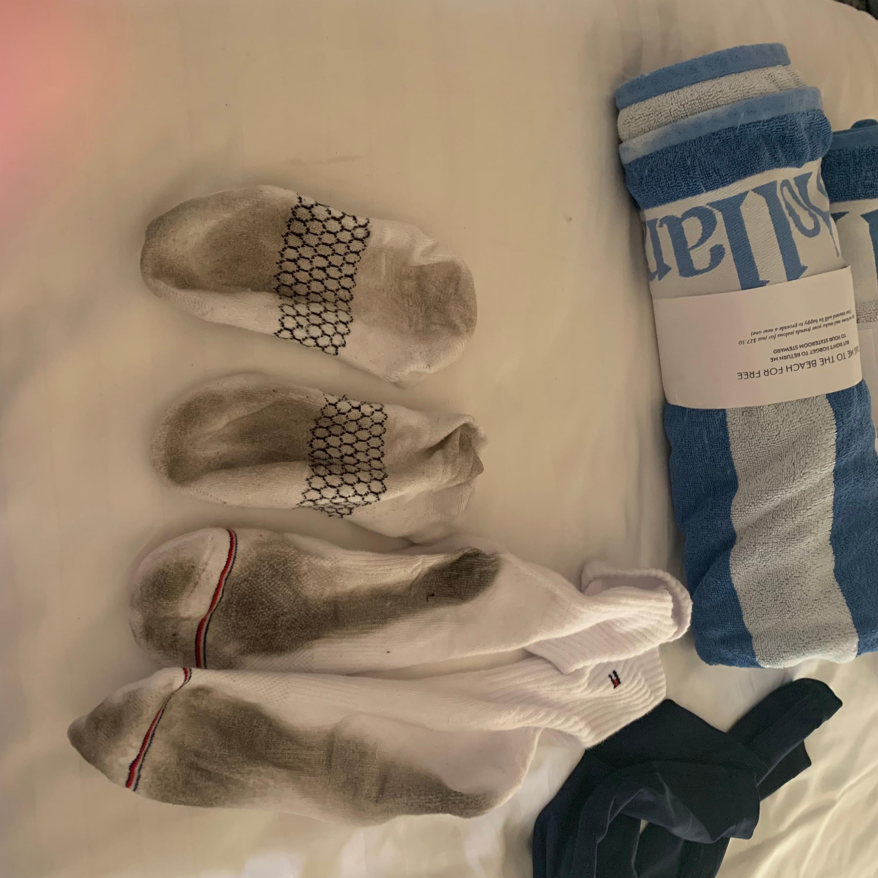 Filthy socks after walking a few hours on the white laminate floors. Socks were bright white to start with. 