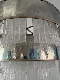 Broken lights (2)