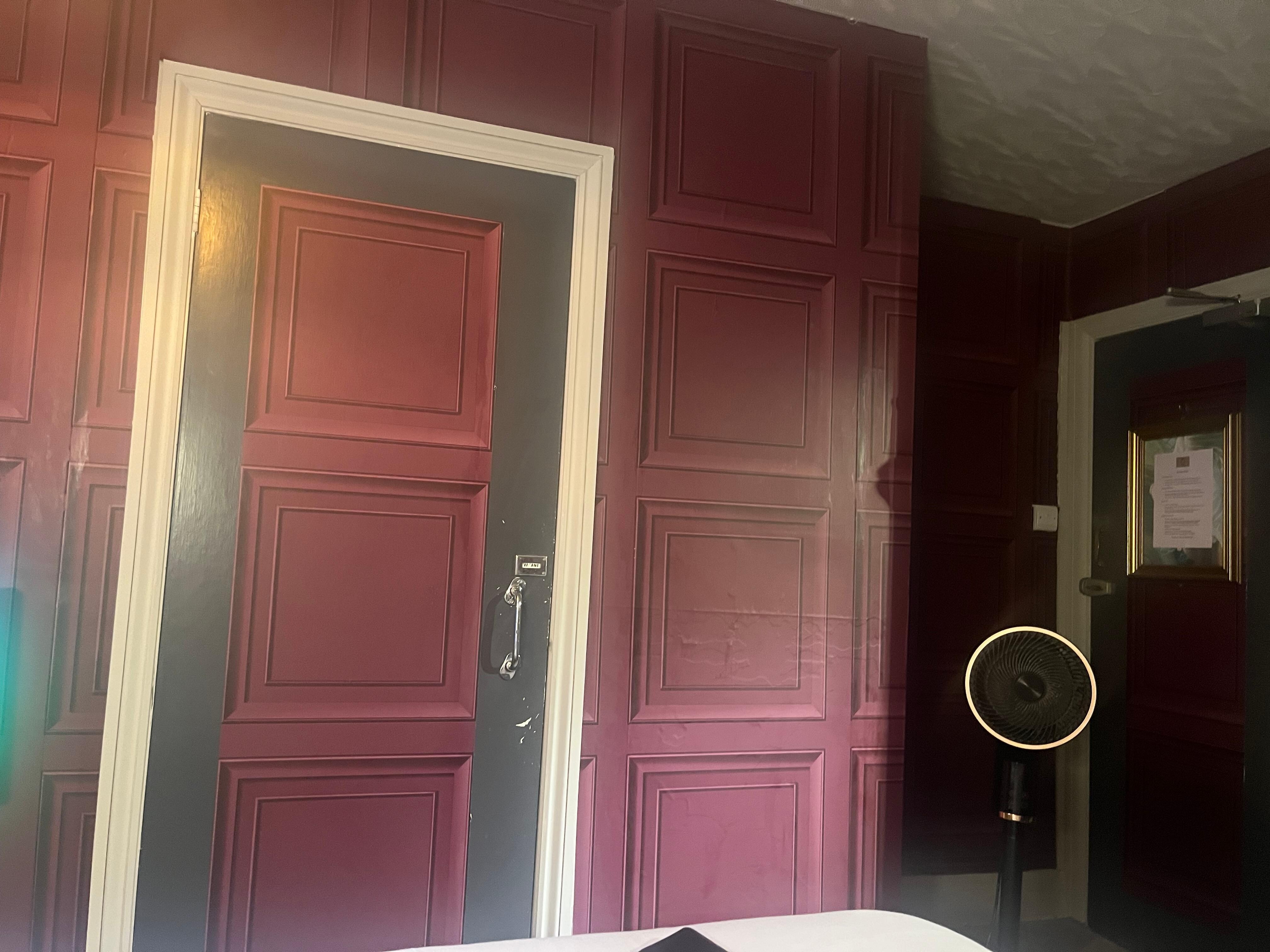 Dark decor- not photo of rooms on website