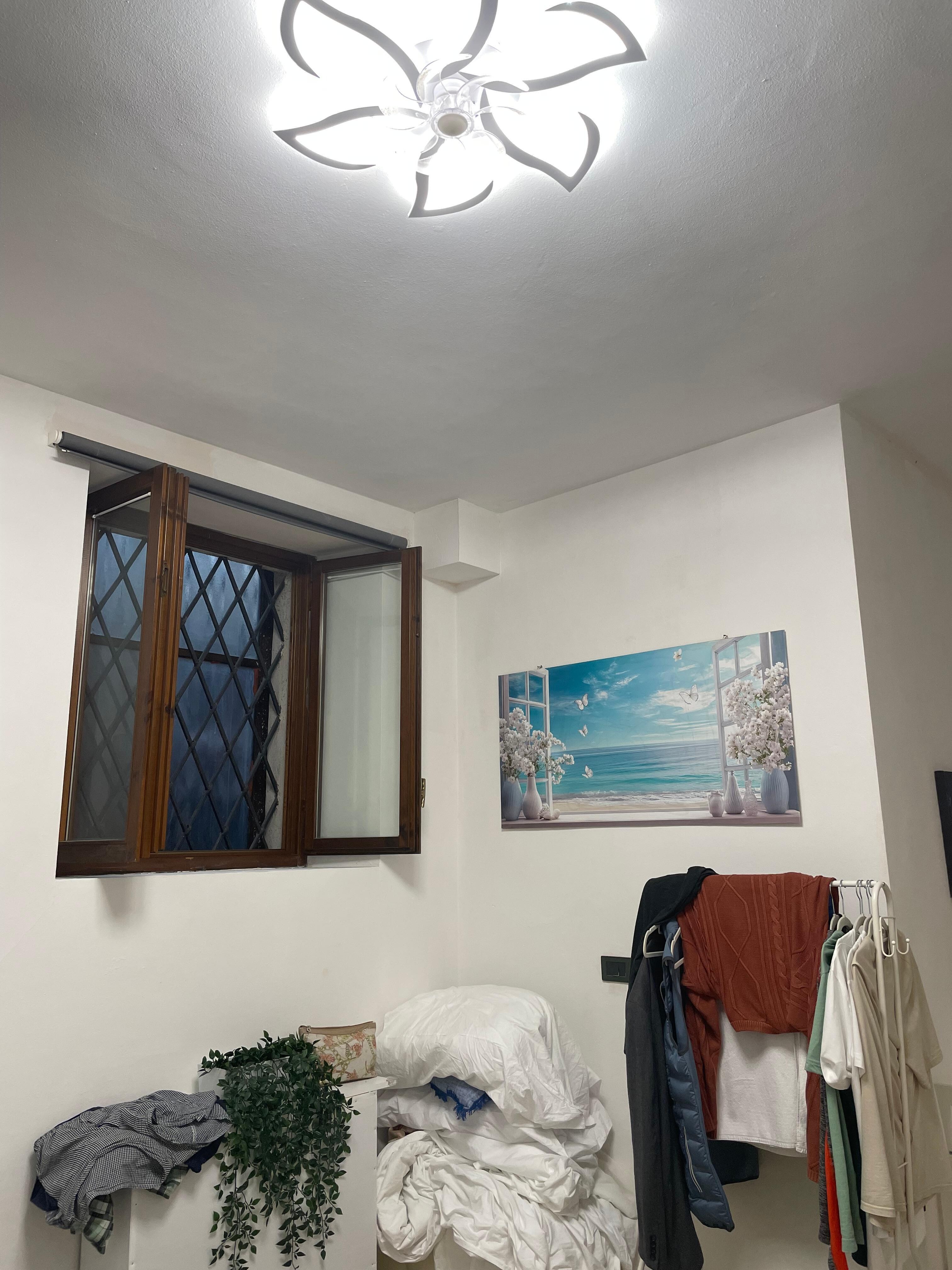 Öffnung zum Lichtschacht.