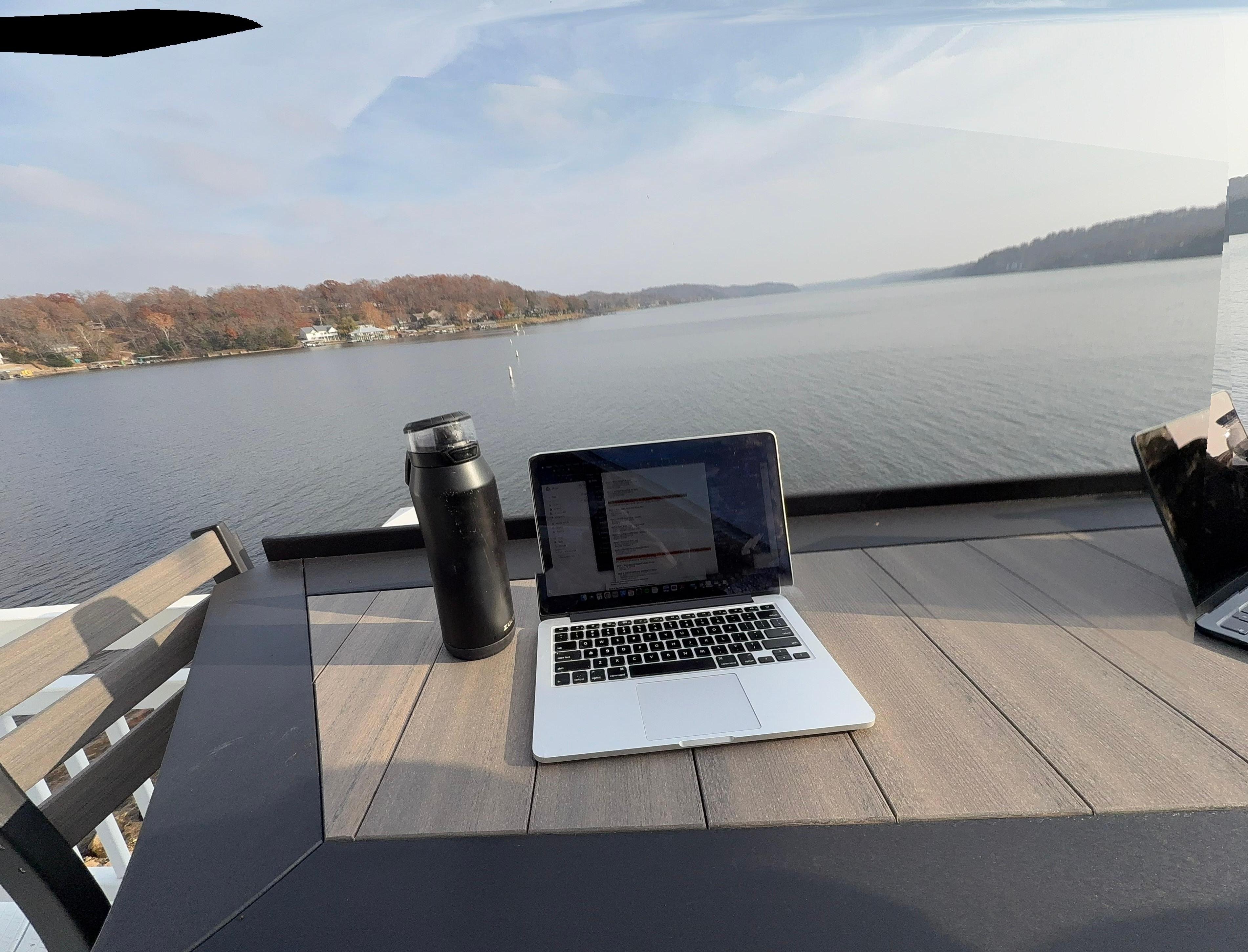 The most relaxing work environment! 