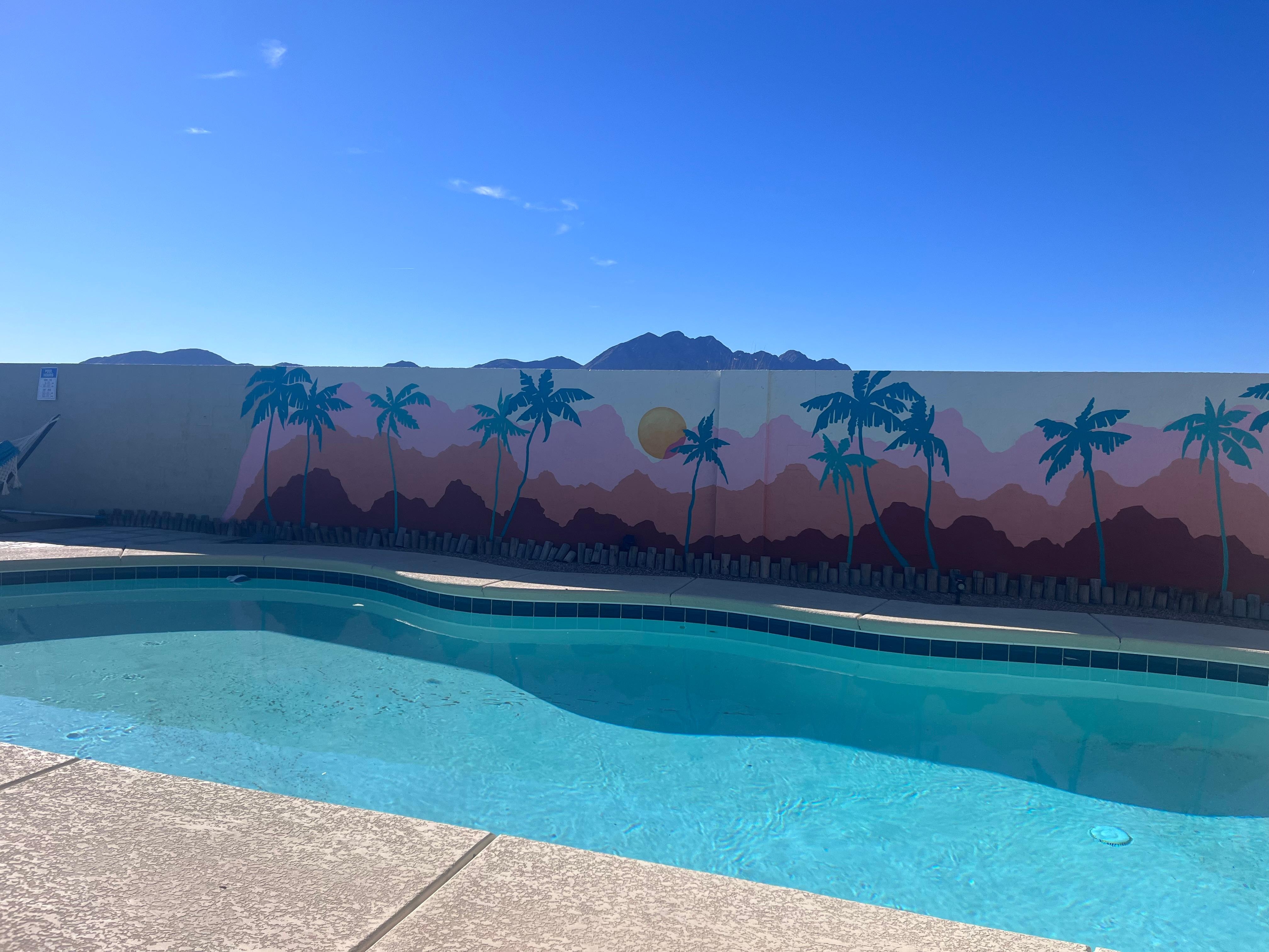 We really like the mural behind the pool. The jacuzzi was delightful. 