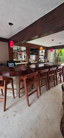 Bar with no bartender and no bottles of anything