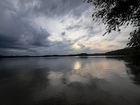 Small walk to this beautiful lake