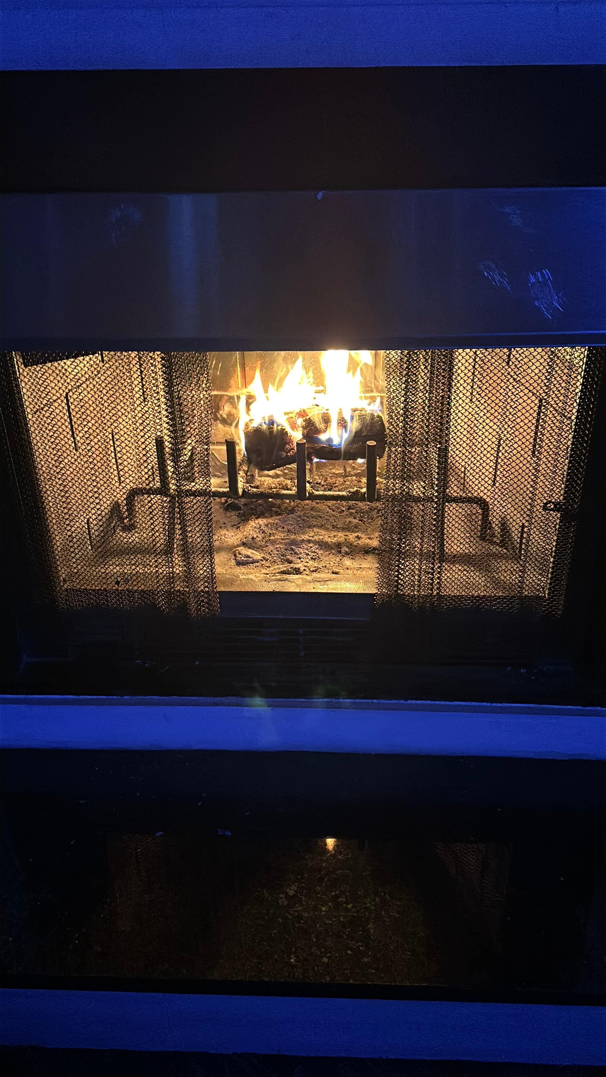 Free log every night easy to light creative content 