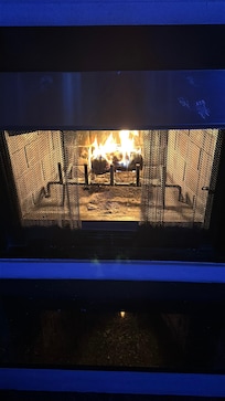 Free log every night easy to light creative content