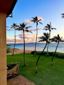 View off Lanai towards Molokini