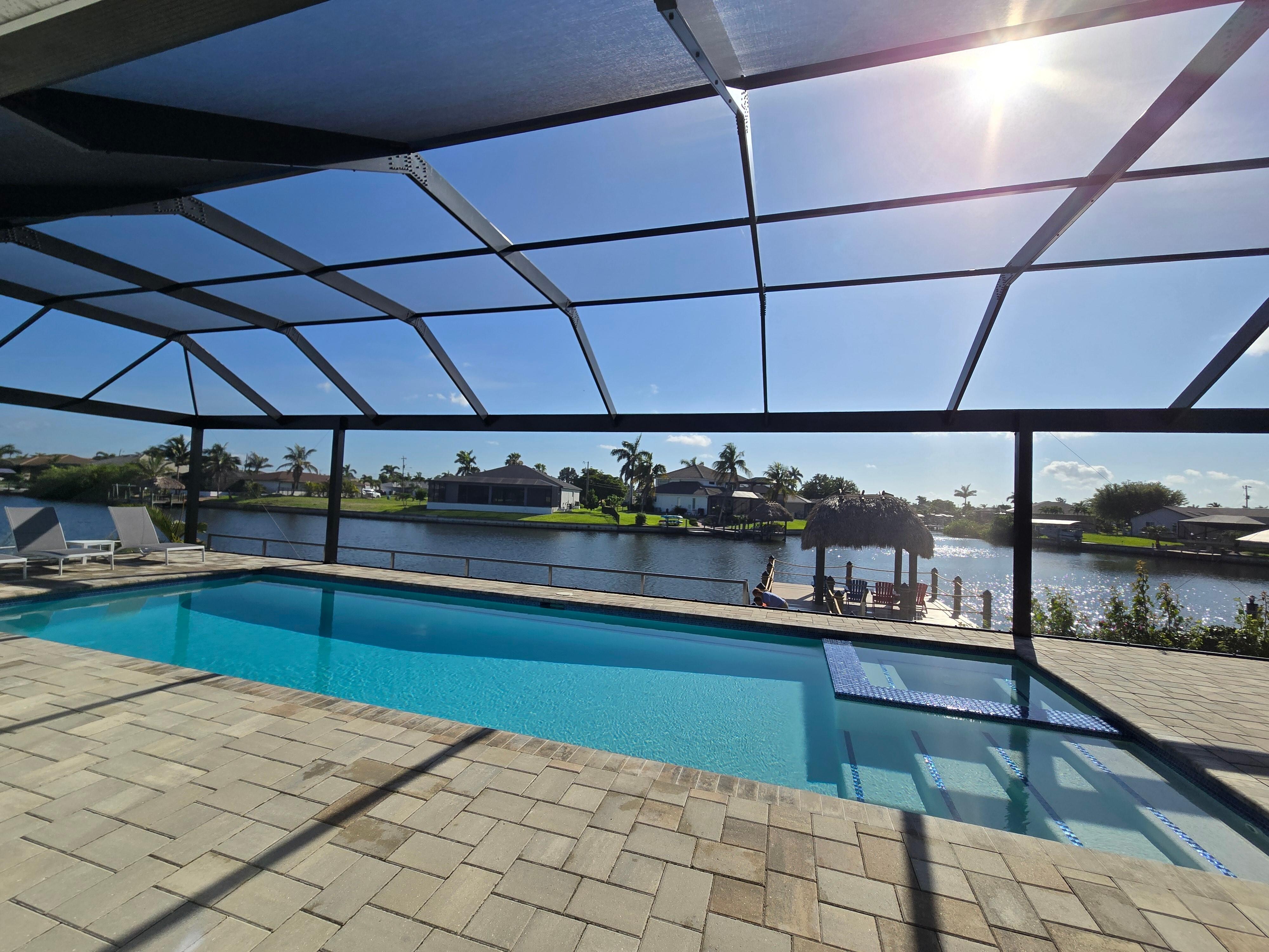 The pool and spa were fabulous.  The spa jets are strong and felt amazing