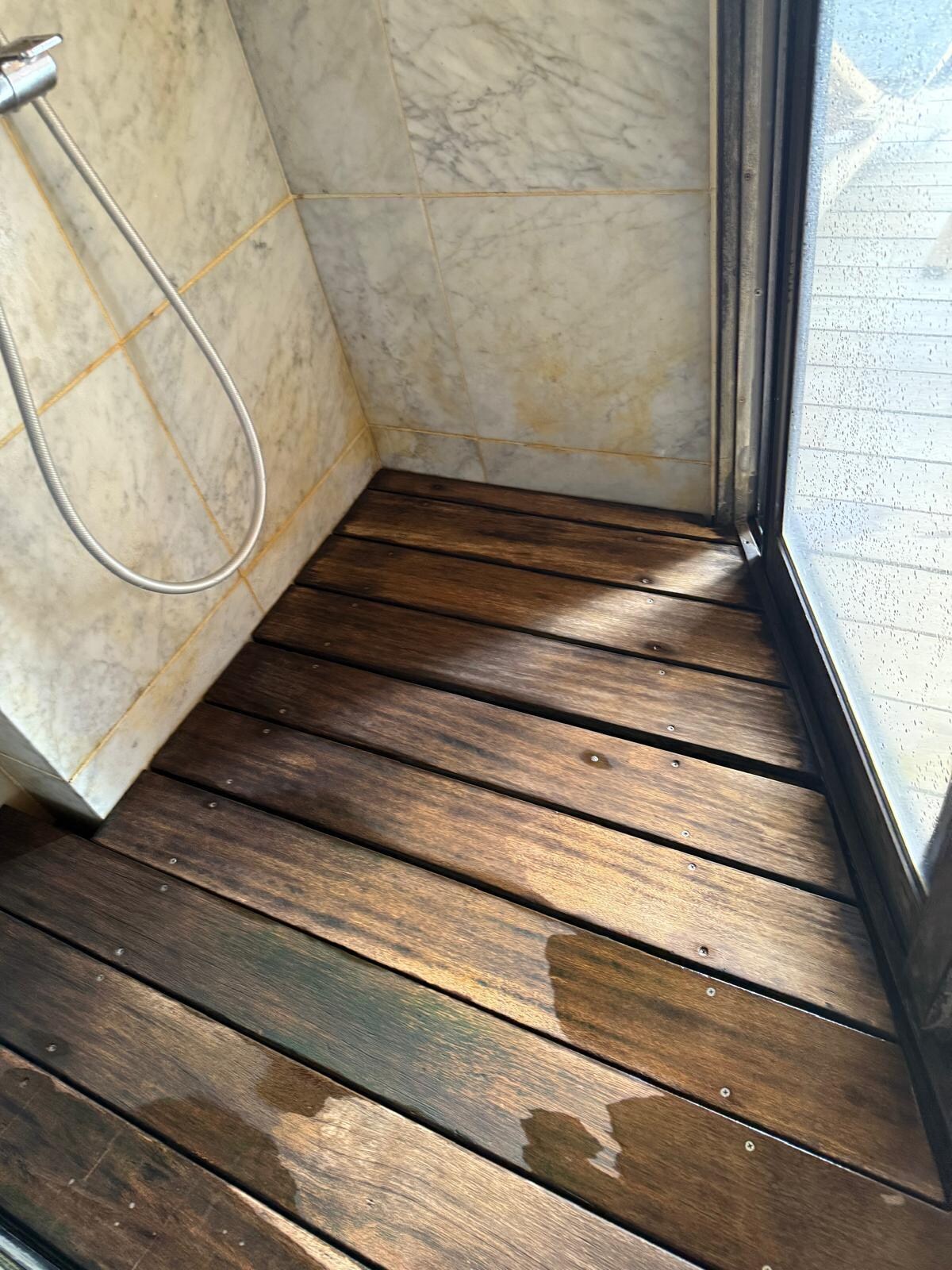 Shower floor 