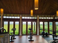 Excellent gym with a view of the river