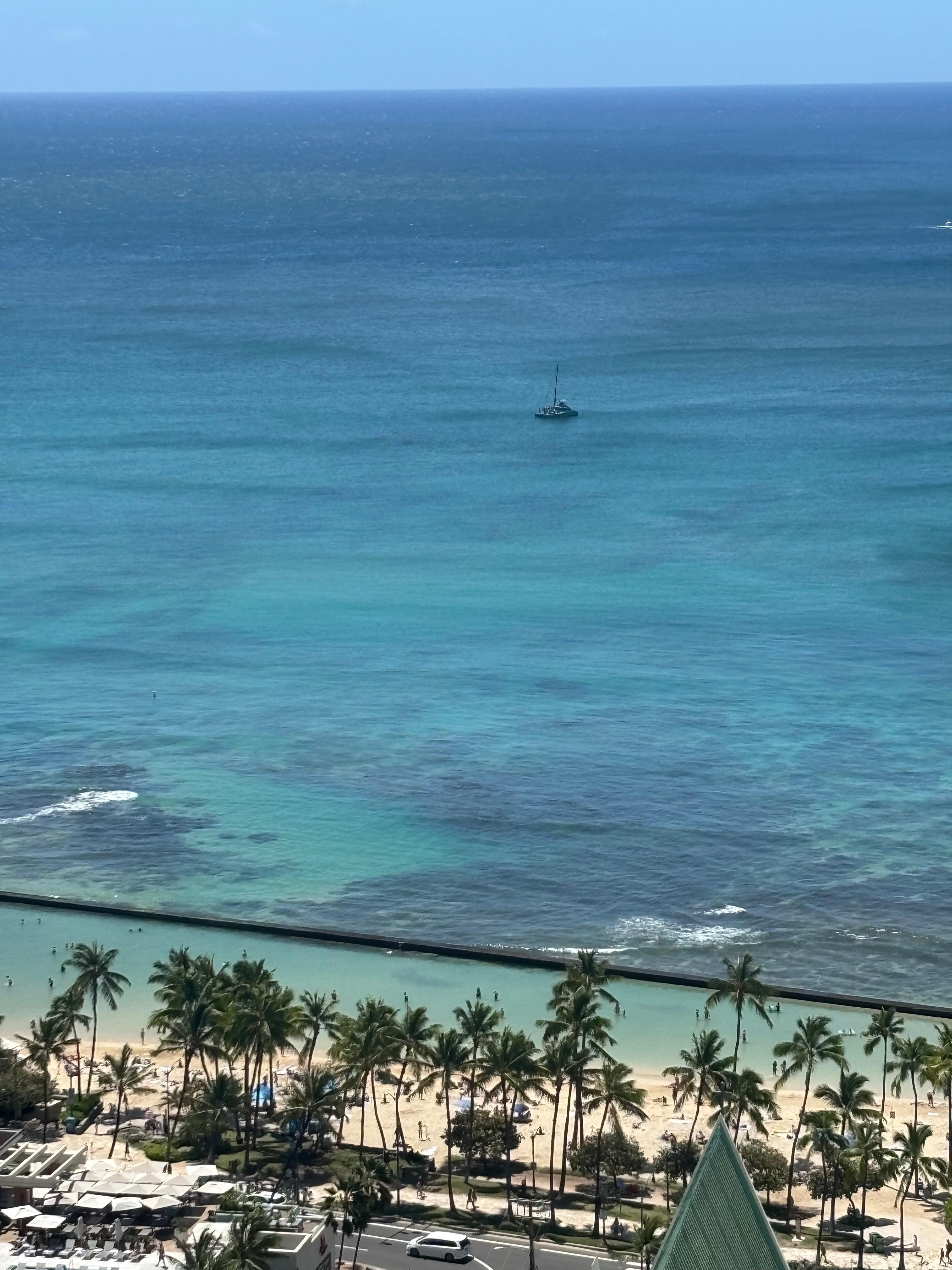 ホテルの部屋からのワイキキビーチ⛱️