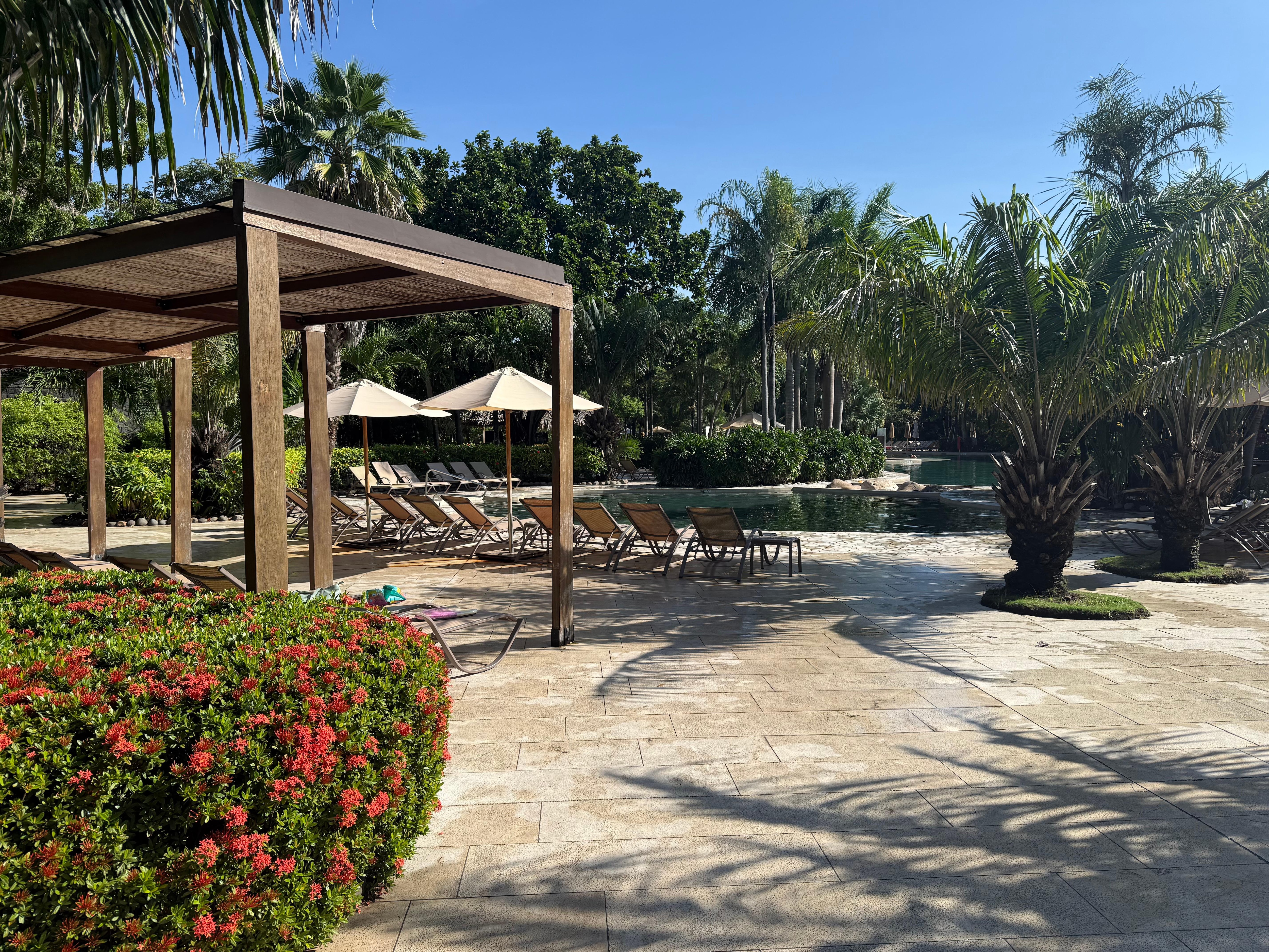Plenty of shade at the pool. 