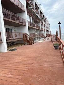 I also have a video of the noise