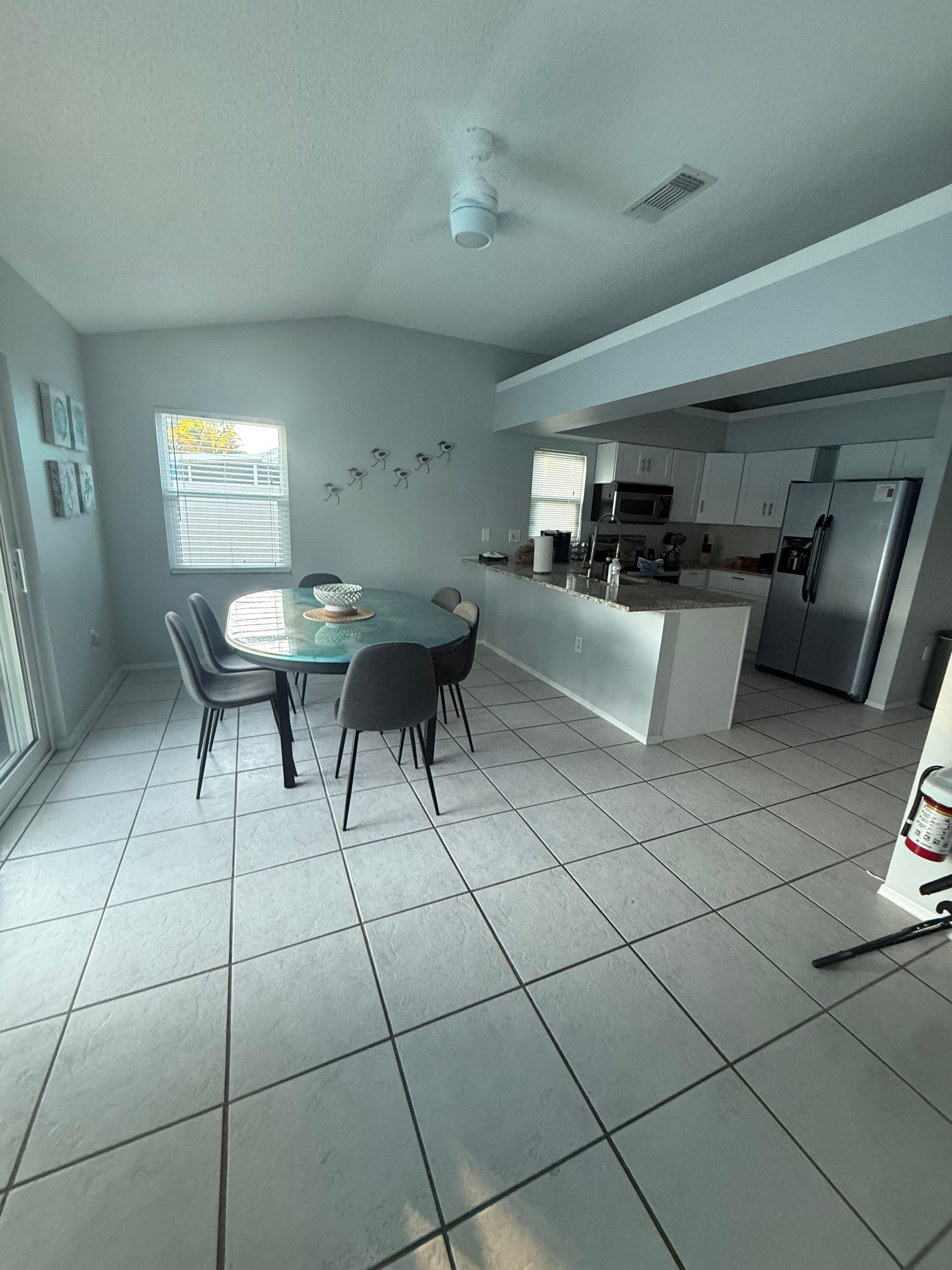 Dinning/Kitchen