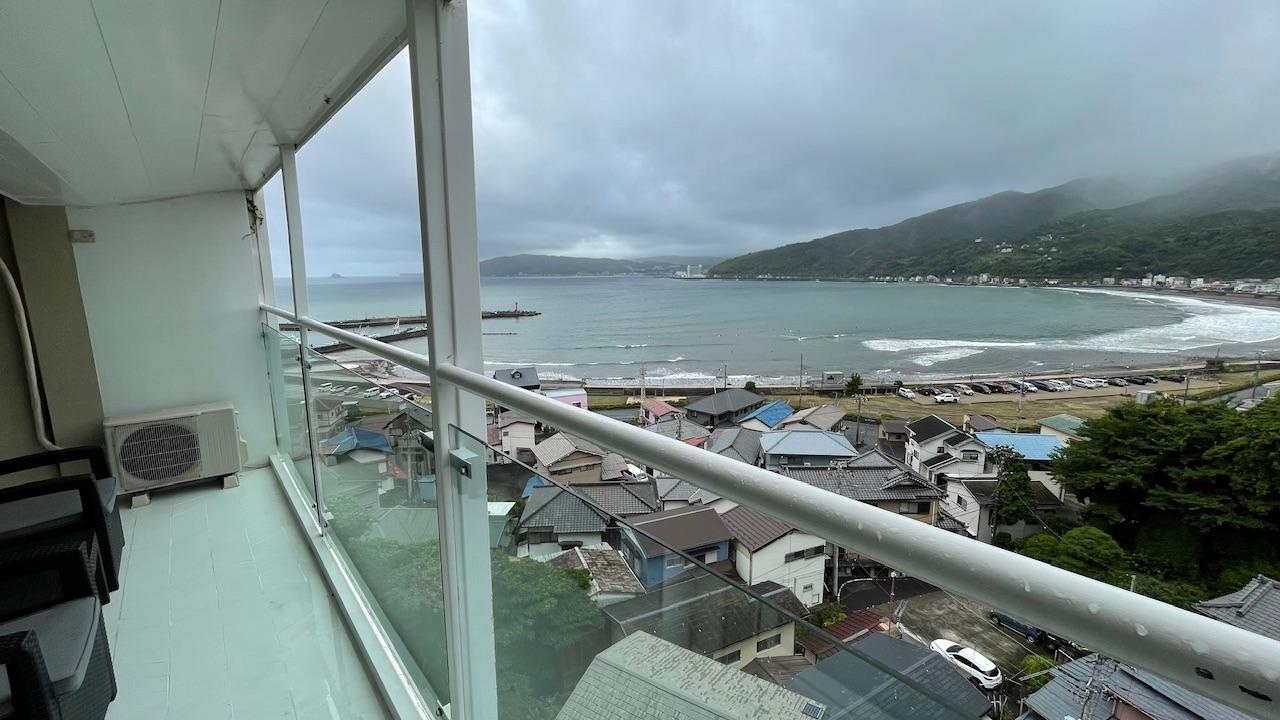 Balcony, seating and great view. 