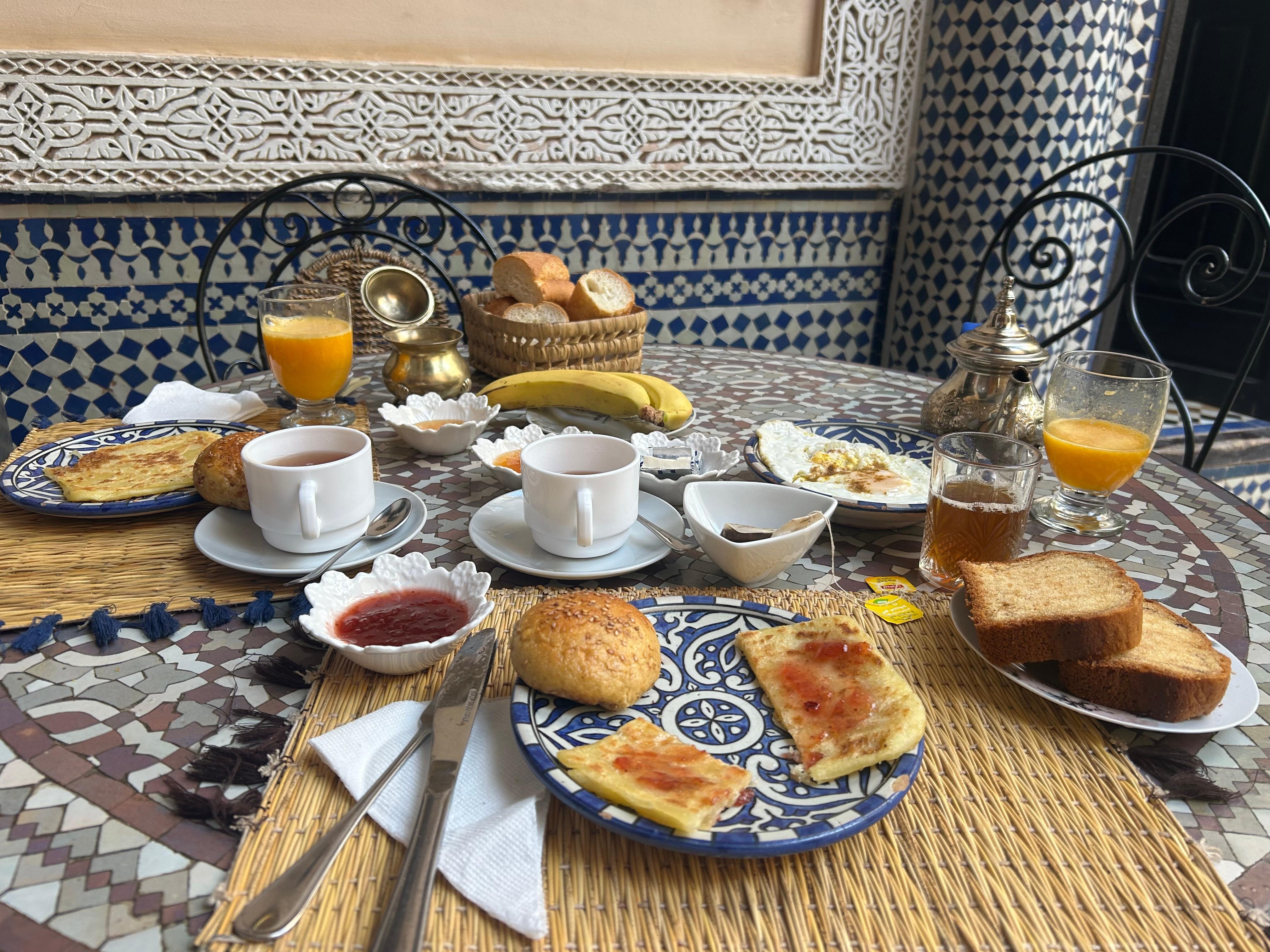 Uitgebreid en heerlijk ontbijt