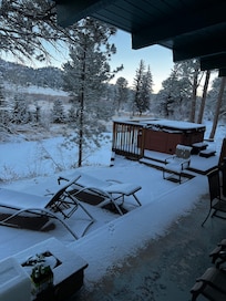 Fresh snow on the patio