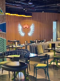 Breakfast dining room