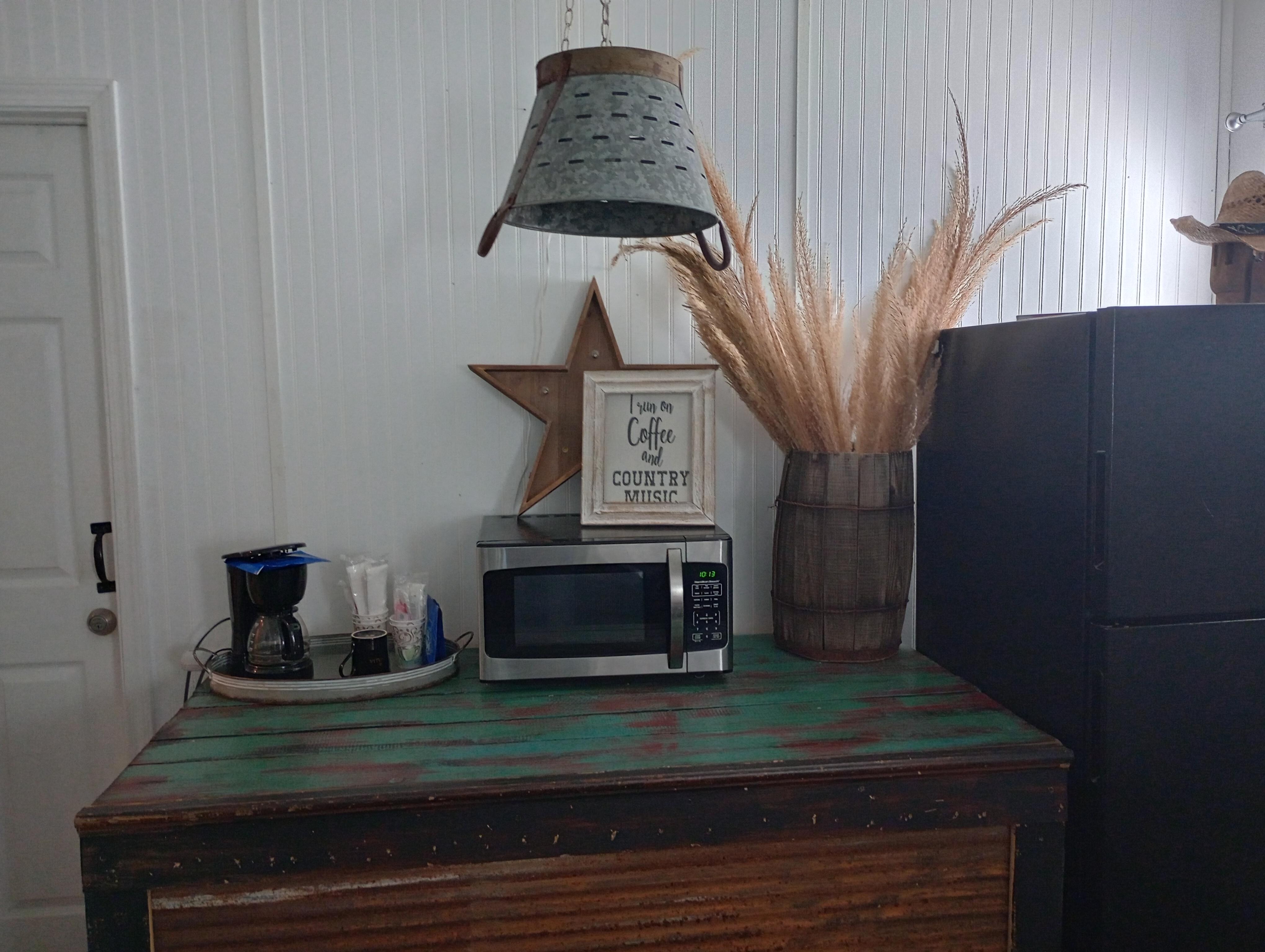 "kitchen" 