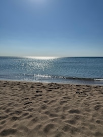 Sandstrand am Galazio Beach, man braucht keine Badeschuhe