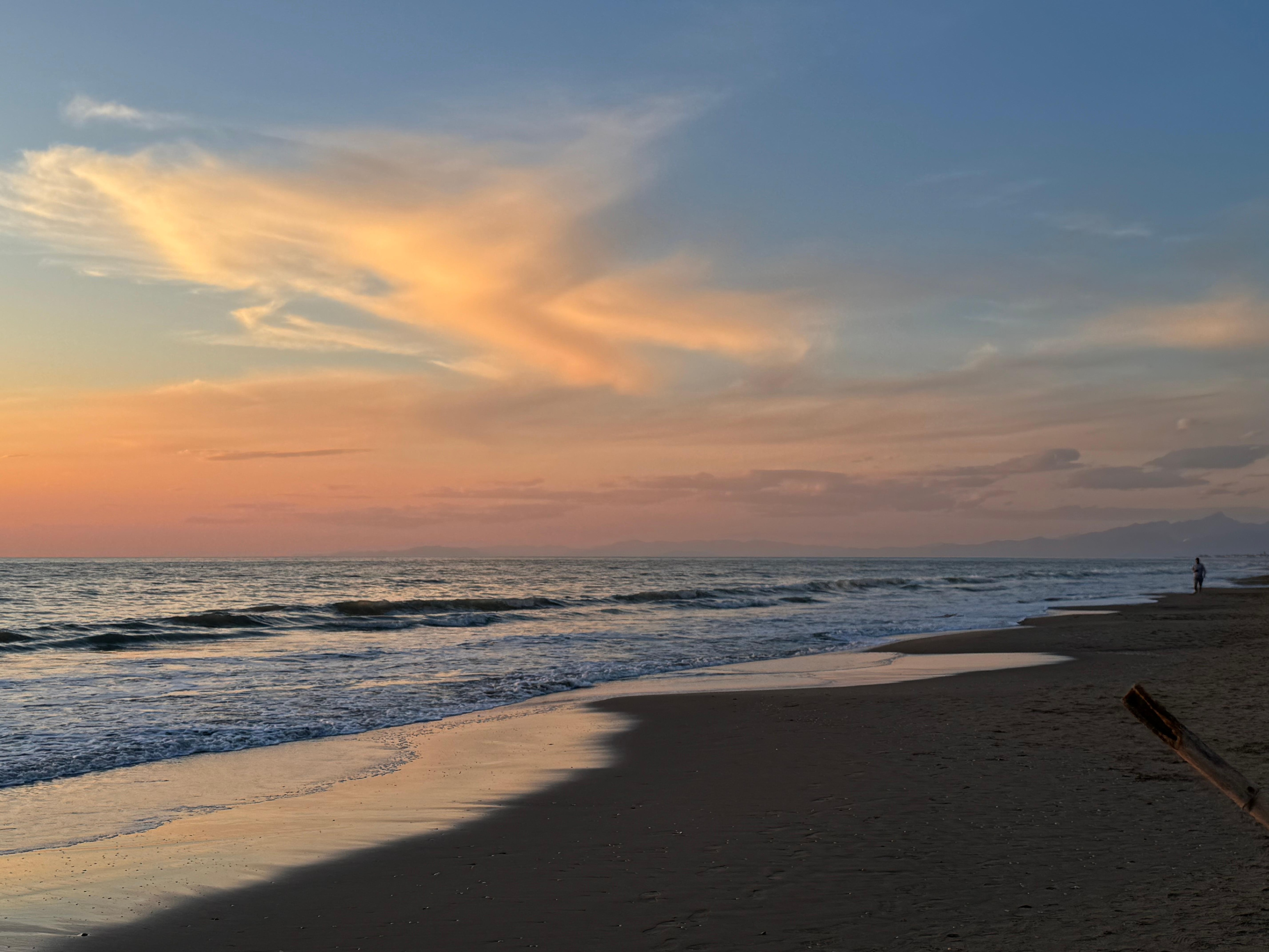 Sehr schöner Strand vor dem Haus. 
